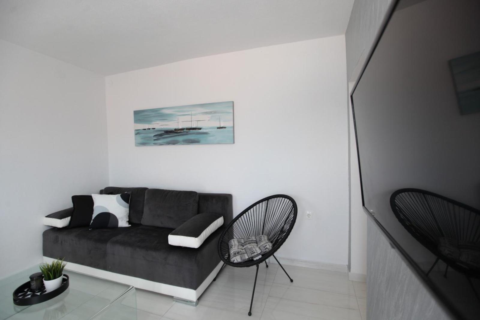 Apartment With Terrace And Sea View - Lucic Trogir Exterior photo