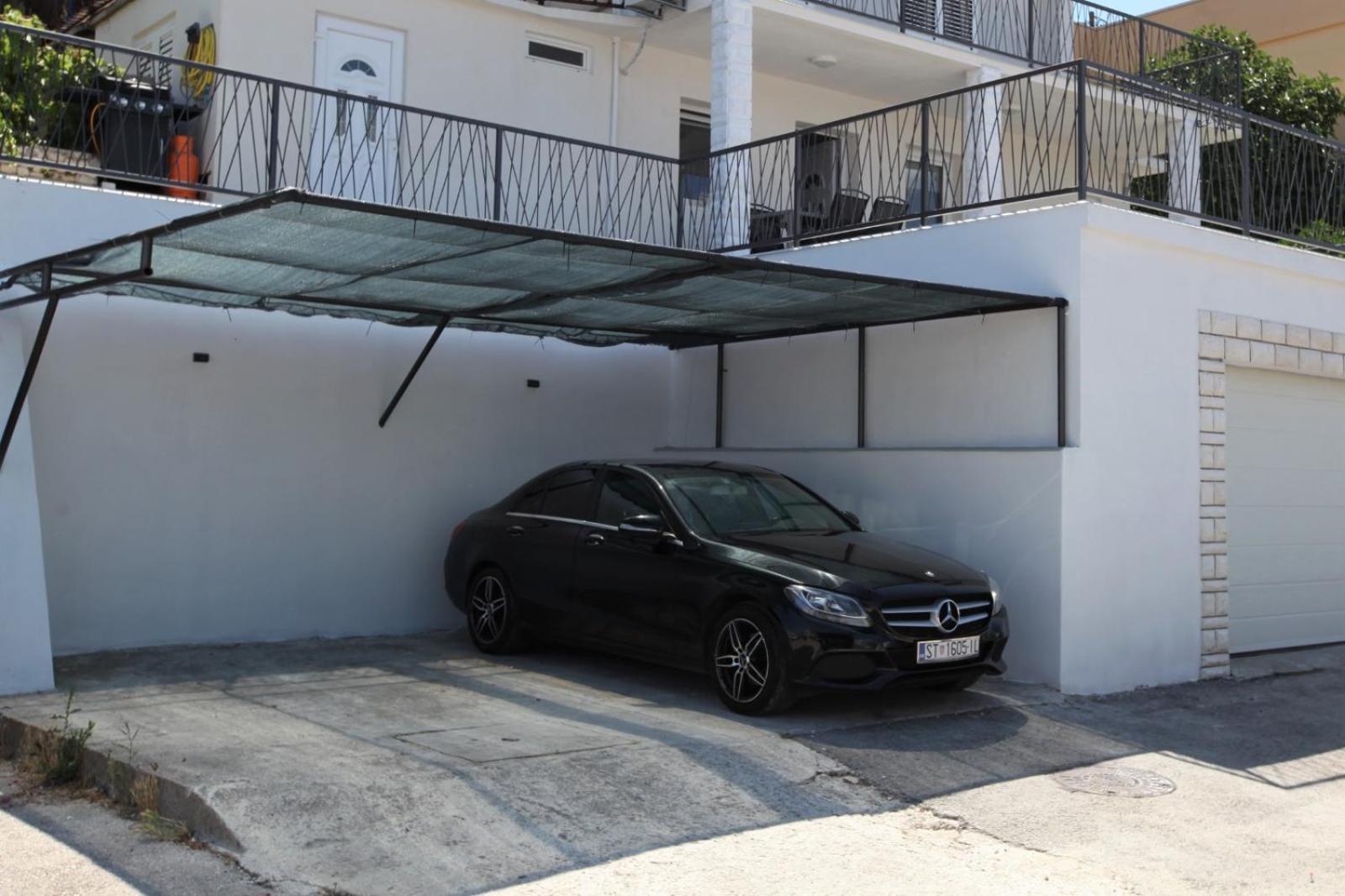 Apartment With Terrace And Sea View - Lucic Trogir Exterior photo